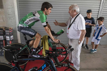 Imágenes del paso de La Vuelta por el Circuito de los Arcos