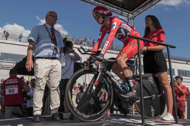 Imágenes del paso de La Vuelta por el Circuito de los Arcos