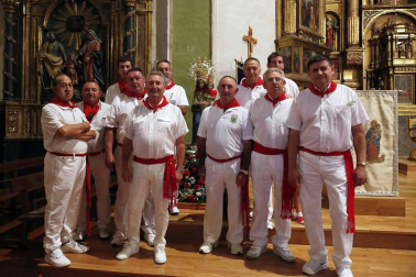 Imágenes de la procesión de la Virgen del Rosario de las fiestas de Ablitas