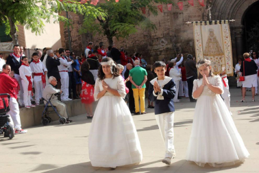 Fotos de la procesión de la Virgen de la Barda en fiestas de Fitero 2017.