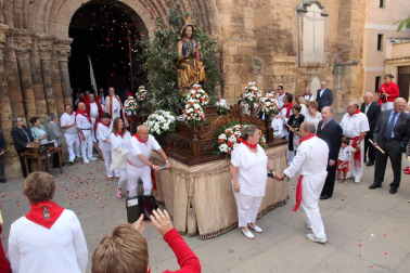 Fotos de la procesión de la Virgen de la Barda en fiestas de Fitero 2017.