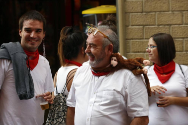 Comparsa de Gigantes y Cabezudos del cohete de Fiestas de Sangüesa 2017