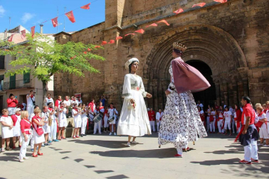 Imágenes de los actos celebrados con motivo del Día de la Mujer en las fiestas de Fitero 2017.