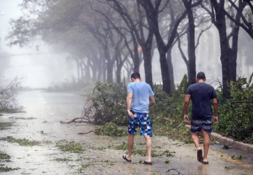 Trump declara el estado de desastre en Florida ante el paso del huracán 'Irma'