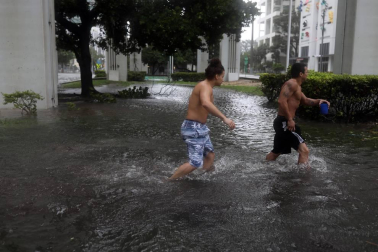 Trump declara el estado de desastre en Florida ante el paso del huracán 'Irma'