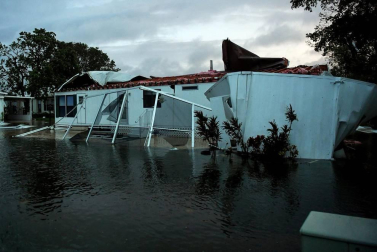 Trump declara el estado de desastre en Florida ante el paso del huracán 'Irma'