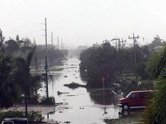 Trump declara el estado de desastre en Florida ante el paso del huracán 'Irma'