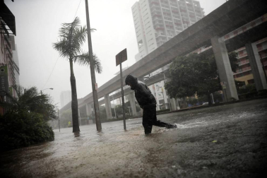 Trump declara el estado de desastre en Florida ante el paso del huracán 'Irma'
