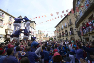 Fotos de las fiestas patronales en Olite en honor a la Exaltación de la Santa Cruz.