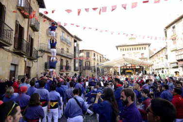 Fotos de las fiestas patronales en Olite en honor a la Exaltación de la Santa Cruz.