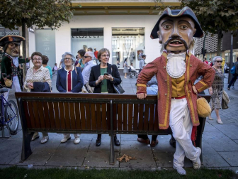 Los Gigantes y cabezudos bailaron en Pamplona con motivo de las fiestas de 2017.