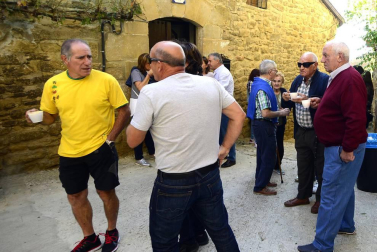 El público probó las variedades de cuatro productores y se hizo una exhibición del método tradicional 'Kirikoketa'