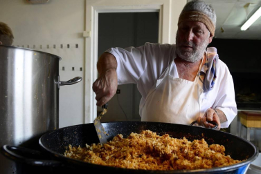 El público probó las variedades de cuatro productores y se hizo una exhibición del método tradicional 'Kirikoketa'