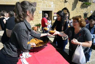 El público probó las variedades de cuatro productores y se hizo una exhibición del método tradicional 'Kirikoketa'