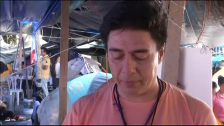 México reclama ayuda y continúa buscando vida tras el terremoto