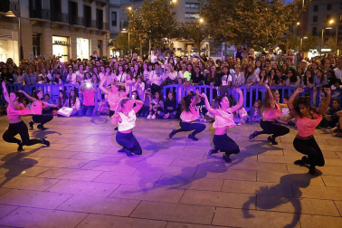 74 establecimientos participaron en la iniciativa que busca promocionar el área a nivel de ocio y compras