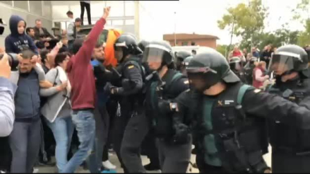 Incidentes en algunos colegios de Cataluña