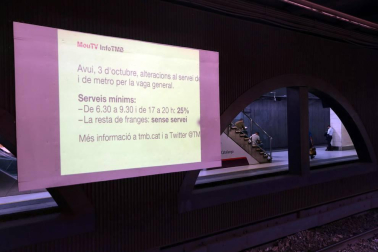 La huelga general convocada por CGT, IAC, COS e Intersindical-CSC en Cataluña ha arrancado con piquetes actuando en diversas ciudades y carreteras desde primera hora de este martes y está teniendo un seguimiento e impacto "muy elevado", según ha informado el sindicato CGT.