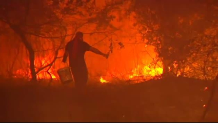 El fuego devora el centro de Vigo
