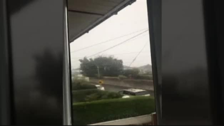 El huracán 'Ophelia' llega a Irlanda y causa 3 víctimas mortales