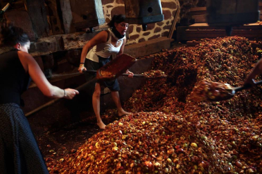 Arizkun celebra el día en honor a la sidra el 'Kirikoketa Eguna'. La palabra "Kirikoketa" proviene del instrumento que se tocaba al finalizar el prensado de manzanas para la producción de sidra.