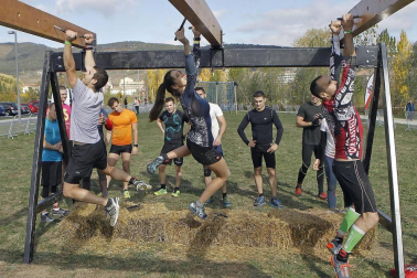 Pamplona acogió este domingo el 'Gladiator's Day', carrera de obstáculos de la Liga OCRA y puntuable para el próximo Europeo