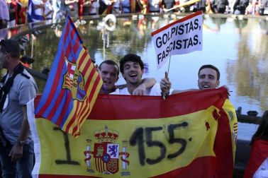 Manifestación convocada por Sociedad Civil Catalana