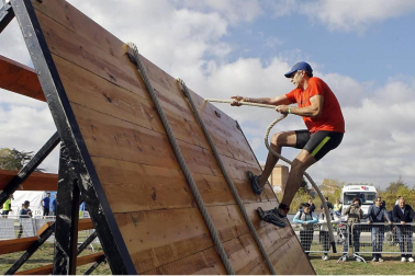 Pamplona acogió este domingo el 'Gladiator's Day', carrera de obstáculos de la Liga OCRA y puntuable para el próximo Europeo