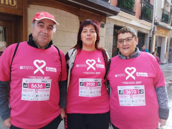 Pamplona se tiñe de rosa en la carrera contra el cáncer de mama