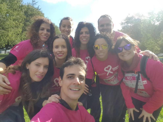 Pamplona se tiñe de rosa en la carrera contra el cáncer de mama