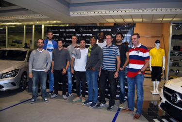 El pasado jueves 26 de octubre Radio Marca Navarra organizó, en las instalaciones de Comercial Gazpi en Tajonar, la II Edición de la Noche de las Estrellas del Deporte Navarro en la que se otorgaron seis galardones a personas y entidades que han protagonizado acciones destacadas en el seno del deporte foral.