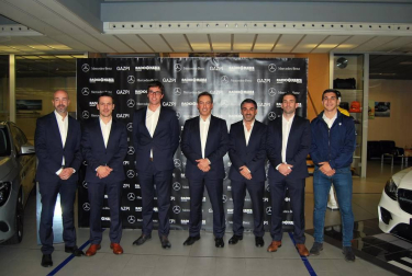 El pasado jueves 26 de octubre Radio Marca Navarra organizó, en las instalaciones de Comercial Gazpi en Tajonar, la II Edición de la Noche de las Estrellas del Deporte Navarro en la que se otorgaron seis galardones a personas y entidades que han protagonizado acciones destacadas en el seno del deporte foral.