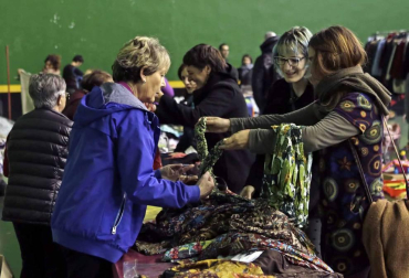 Itxipuru Taldea organizó la feria con el fin de conseguir fondos para la plataforma Sakana Harrera Harana