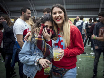Fotos de la Carpa Universitaria 2017 en la Ciudad Deportiva Amaya, en Pamplona.