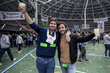 Fotos de la Carpa Universitaria 2017 en la Ciudad Deportiva Amaya, en Pamplona.