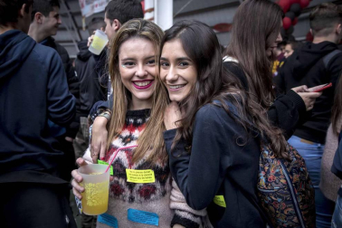 Fotos de la Carpa Universitaria 2017 en la Ciudad Deportiva Amaya, en Pamplona.
