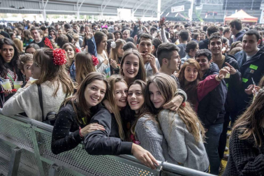 Fotos de la Carpa Universitaria 2017 en la Ciudad Deportiva Amaya, en Pamplona.