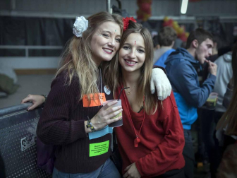 Fotos de la Carpa Universitaria 2017 en la Ciudad Deportiva Amaya, en Pamplona.
