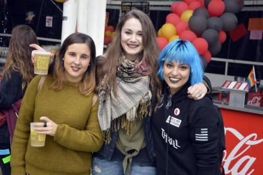 Fotos de la Carpa Universitaria 2017 en la Ciudad Deportiva Amaya, en Pamplona.