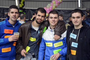 Fotos de la Carpa Universitaria 2017 en la Ciudad Deportiva Amaya, en Pamplona.