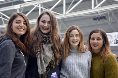 Fotos de la Carpa Universitaria 2017 en la Ciudad Deportiva Amaya, en Pamplona.
