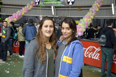 Fotos de la Carpa Universitaria 2017 en la Ciudad Deportiva Amaya, en Pamplona.
