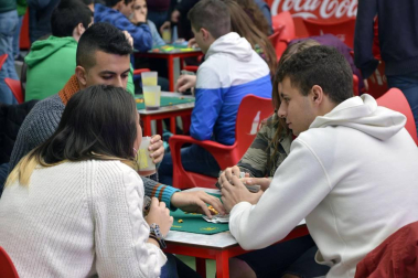 Fotos de la Carpa Universitaria 2017 en la Ciudad Deportiva Amaya, en Pamplona.