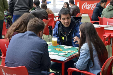 Fotos de la Carpa Universitaria 2017 en la Ciudad Deportiva Amaya, en Pamplona.