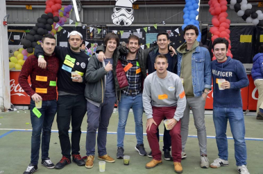 Fotos de la Carpa Universitaria 2017 en la Ciudad Deportiva Amaya, en Pamplona.