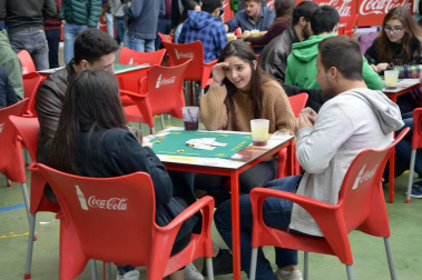Fotos de la Carpa Universitaria 2017 en la Ciudad Deportiva Amaya, en Pamplona.