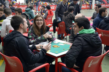 Fotos de la Carpa Universitaria 2017 en la Ciudad Deportiva Amaya, en Pamplona.