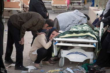 El seísmo deja cientos de muertos