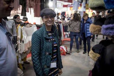 Imágenes de esta feria, con casi 500.000 artículos con descuentos de hasta el 80%, en más de 50 puestos de venta.