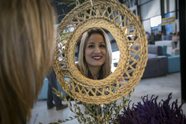 Imágenes de esta feria, con casi 500.000 artículos con descuentos de hasta el 80%, en más de 50 puestos de venta.